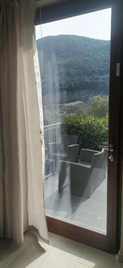 Agriturismo La Pietra 1 E La Pietra 2 La Spezia Exterior foto